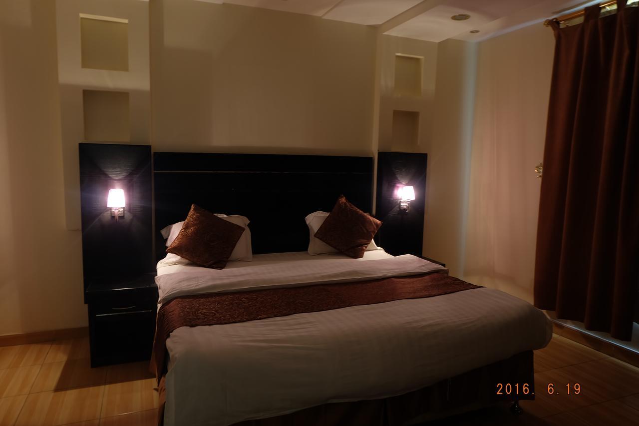 Talin Star Suites Riyadh Ngoại thất bức ảnh