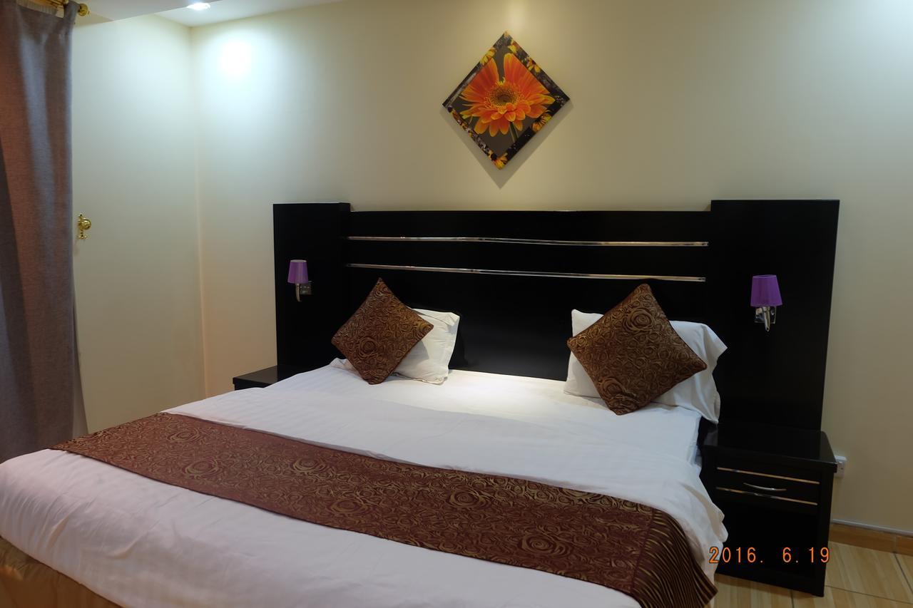 Talin Star Suites Riyadh Ngoại thất bức ảnh